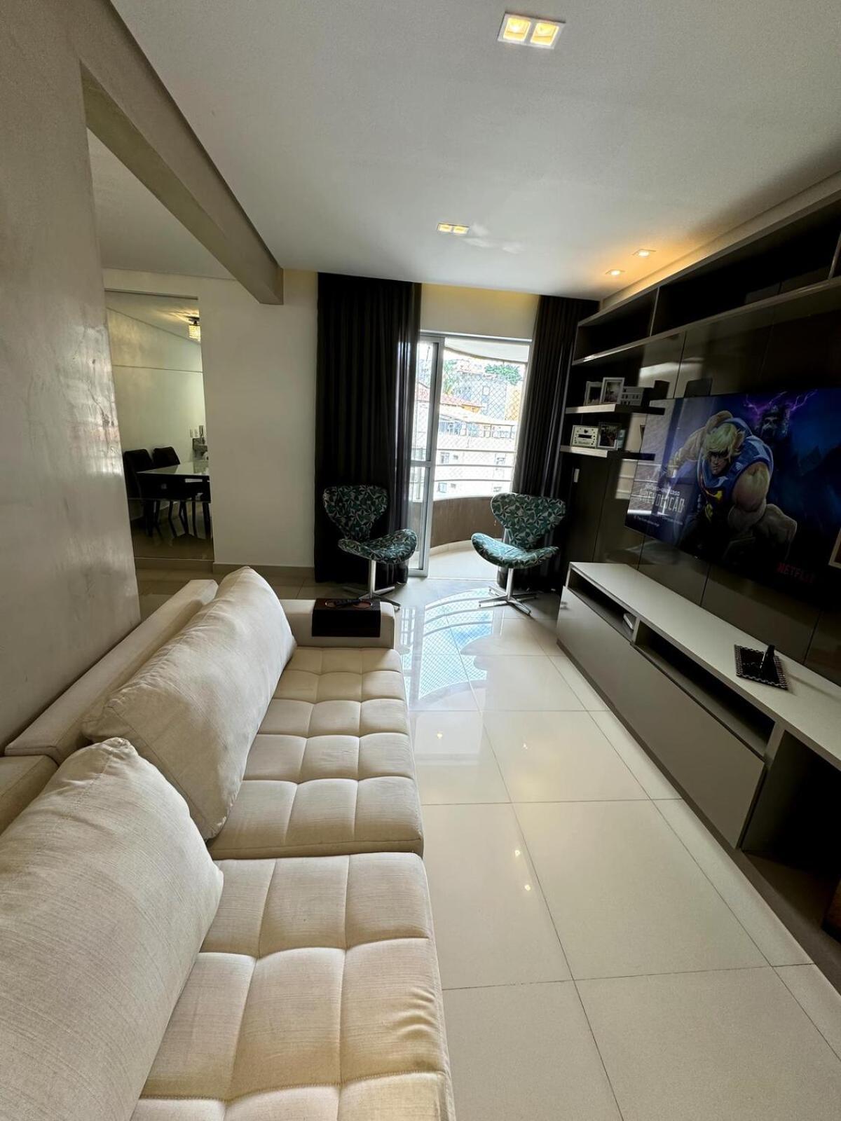 Completo E Aconchegante, Supermercado E Padaria Apartamento